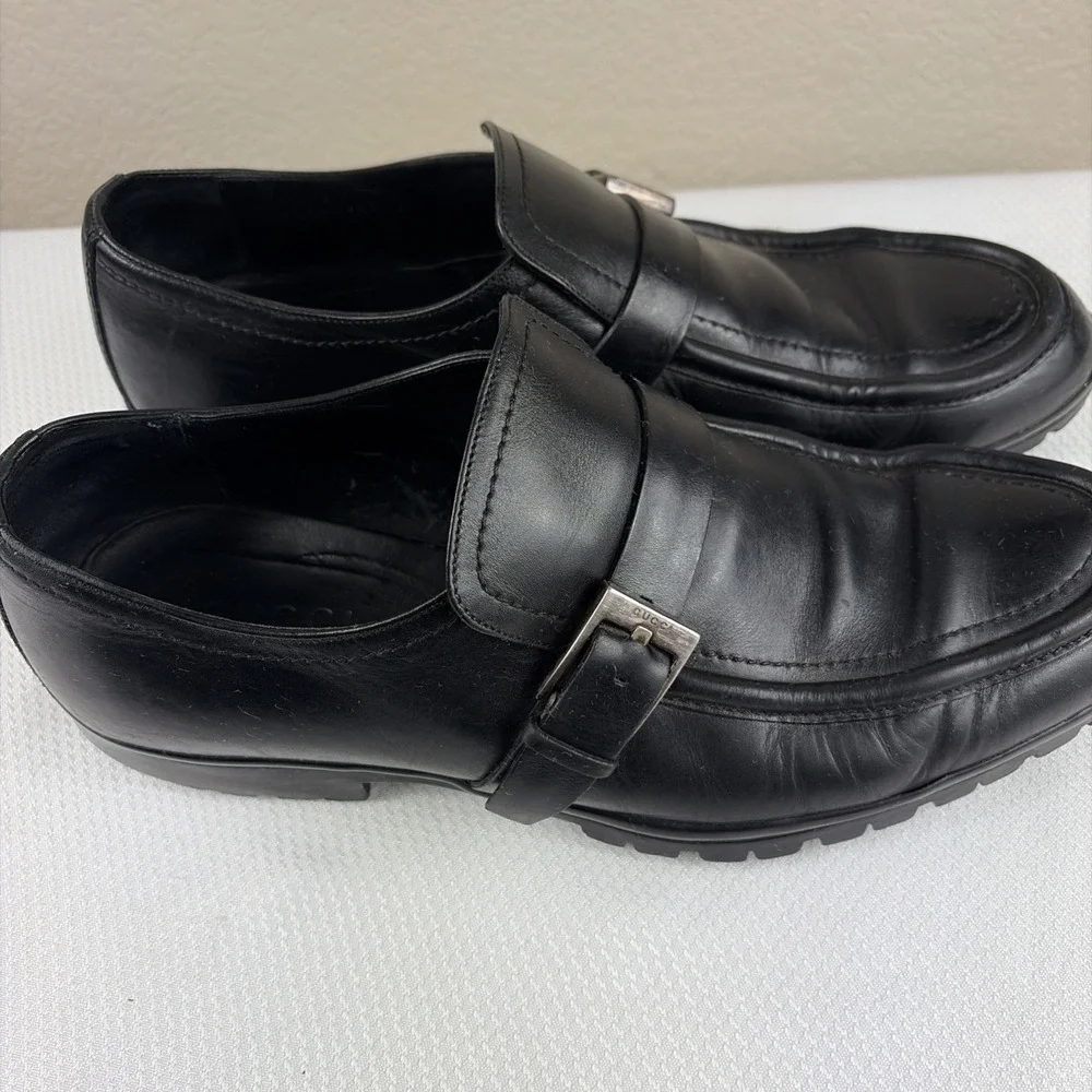 GUCCI Men's Black Leather Buckle Loafers With Rubber Lug Soles, Size 10.5